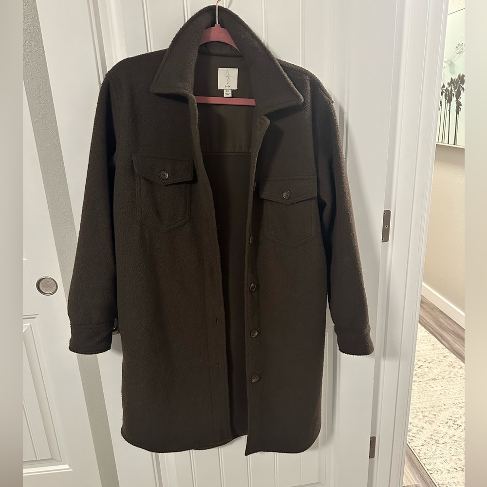 Jolie long brown jacket